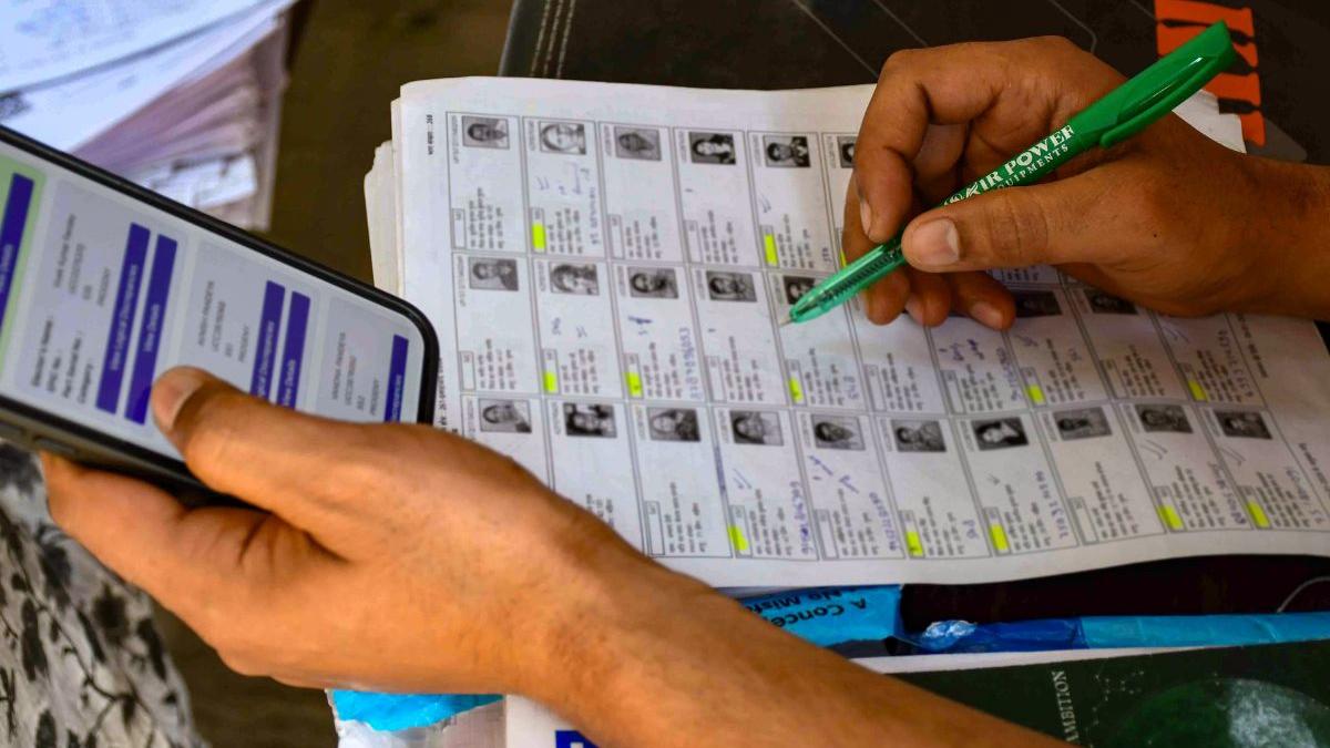 SIR update: Voter list drops to 32.87 crore across states and UTs