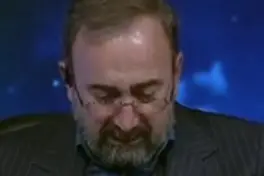 Iranian TV anchor cries inconsolably while announcing death of Supreme Leader Khamenei