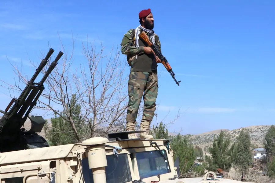 Massive setback for Pakistan, Afghan forces capture multiple border posts | WATCH