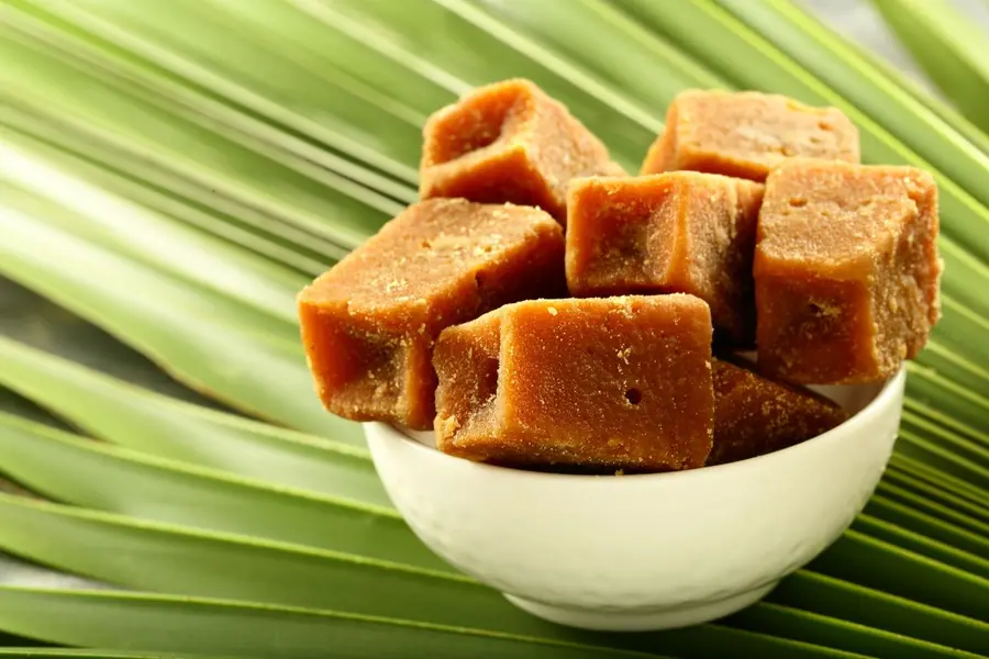 ശർക്കരയിലെ മായം തിരിച്ചറിയാം; വീട്ടിൽ തന്നെ ചെയ്യാവുന്ന പരിശോധനകൾ