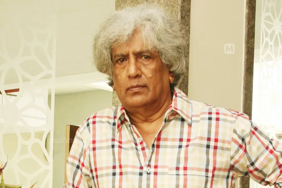 മാതൃഭൂമി സാഹിത്യ പുരസ്കാരം മേതിൽ രാധാകൃഷ്ണന്