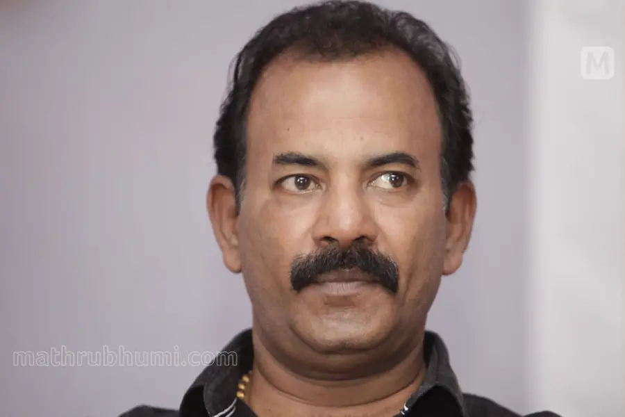ഒറ്റപ്പാലത്ത് മേജർ രവി എൻ.ഡി.എ സ്ഥാനാർഥിയായേക്കും