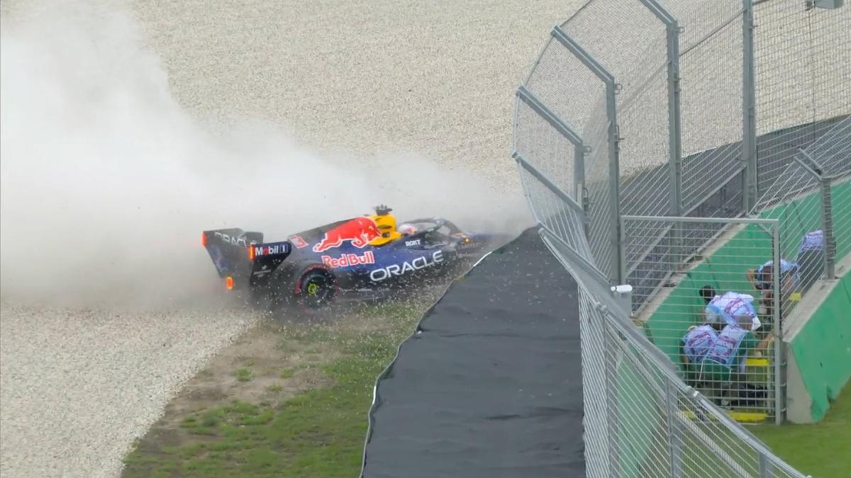 Verstappen to start from back of grid after shock Q1 crash at Australian Grand Prix | WATCH