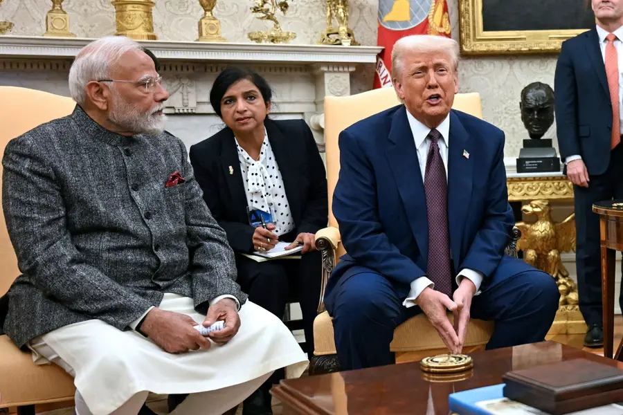 Congress slams modi trump