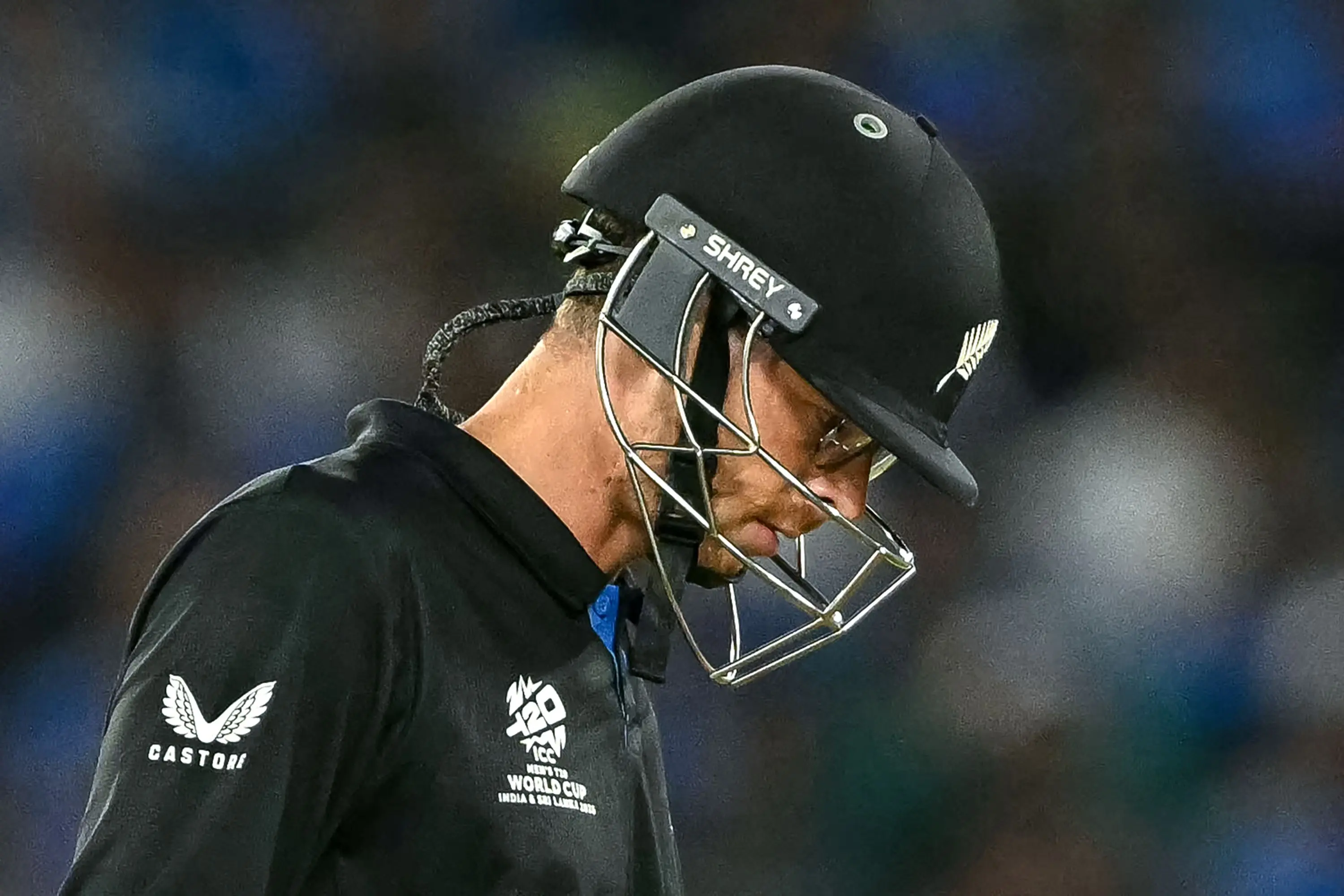 ഫൈനൽ മത്സരത്തിനിടെ കിവീസ് ക്യാപ്റ്റൻ മിച്ചൽ സാന്റ്നർ