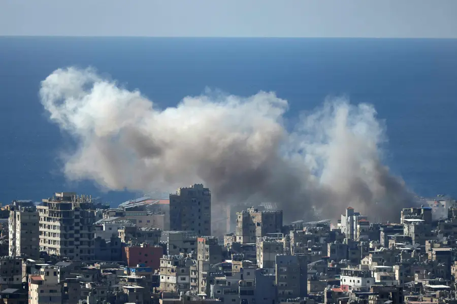 How AI-enhanced images from real scenes are shaping views of Middle East war