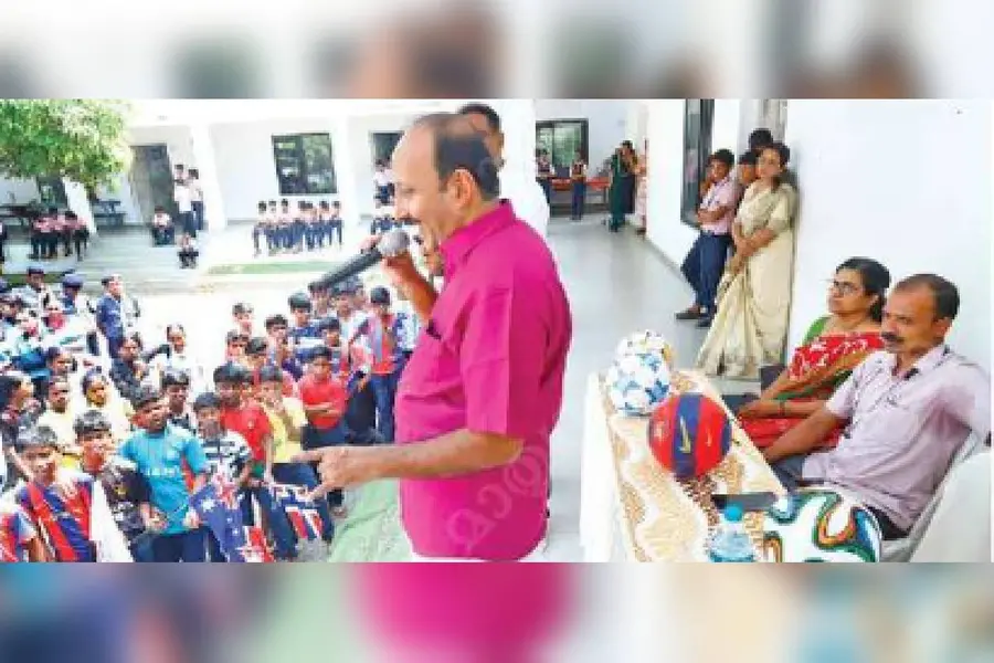 ലോകകപ്പ് ഫുട്ബോൾ ആവേശത്തിൽ കുട്ടികൾക്ക് ലഹരിരഹിത അവധിക്കാലം