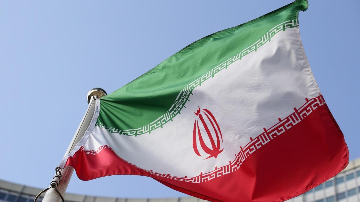 Iran’s assault on oil fields and shipping sparks fears of worldwide energy disruption