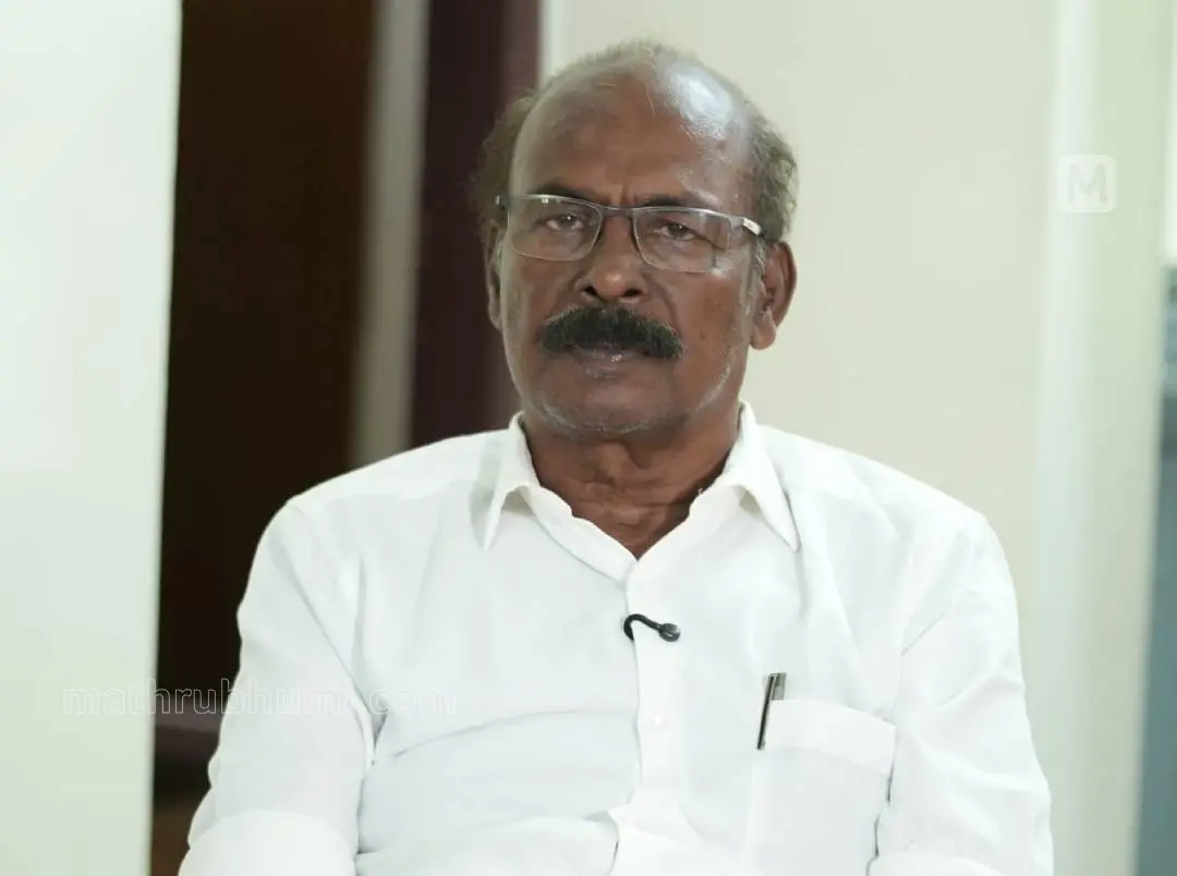 സി.സി മുകുന്ദന് എം.എല്.എ ഫോട്ടോ അരുണ് നിലമ്പൂര്