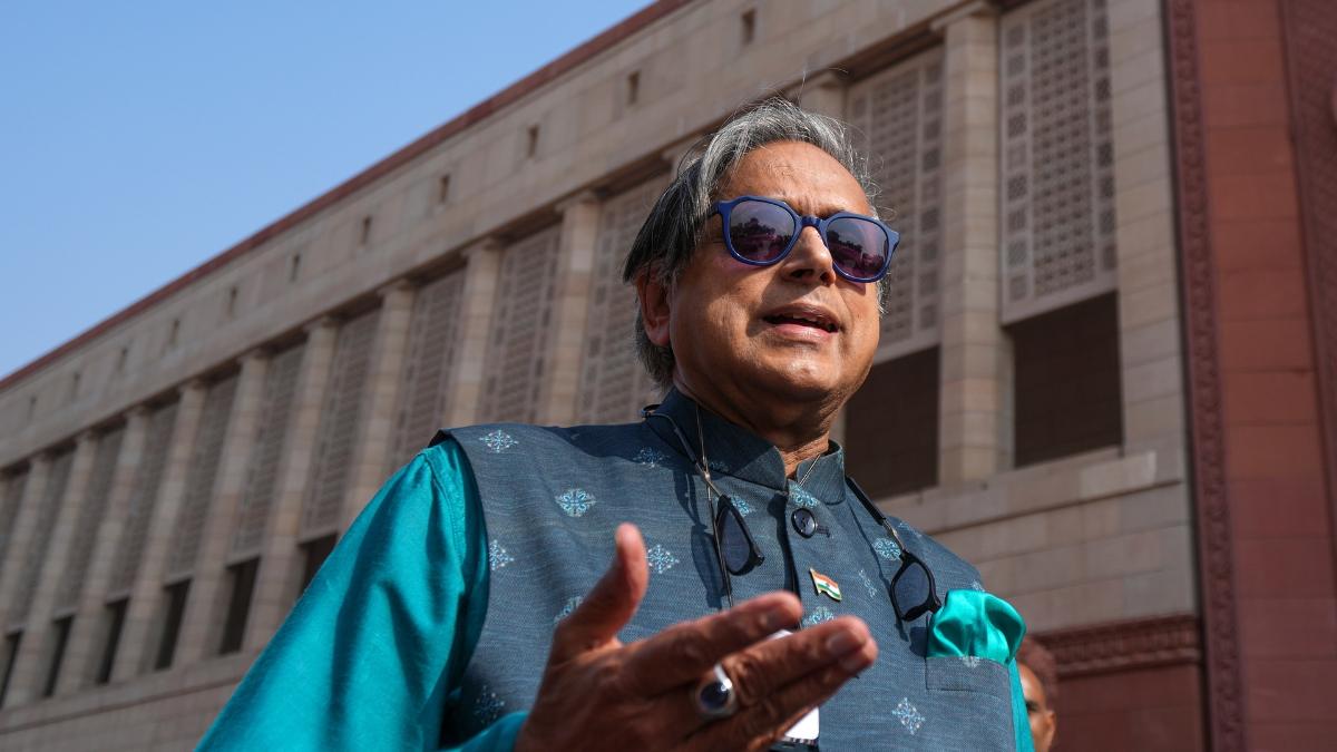 ‘People are being dragged into a war that isn’t theirs’: Tharoor on Indian ships’ safe passage