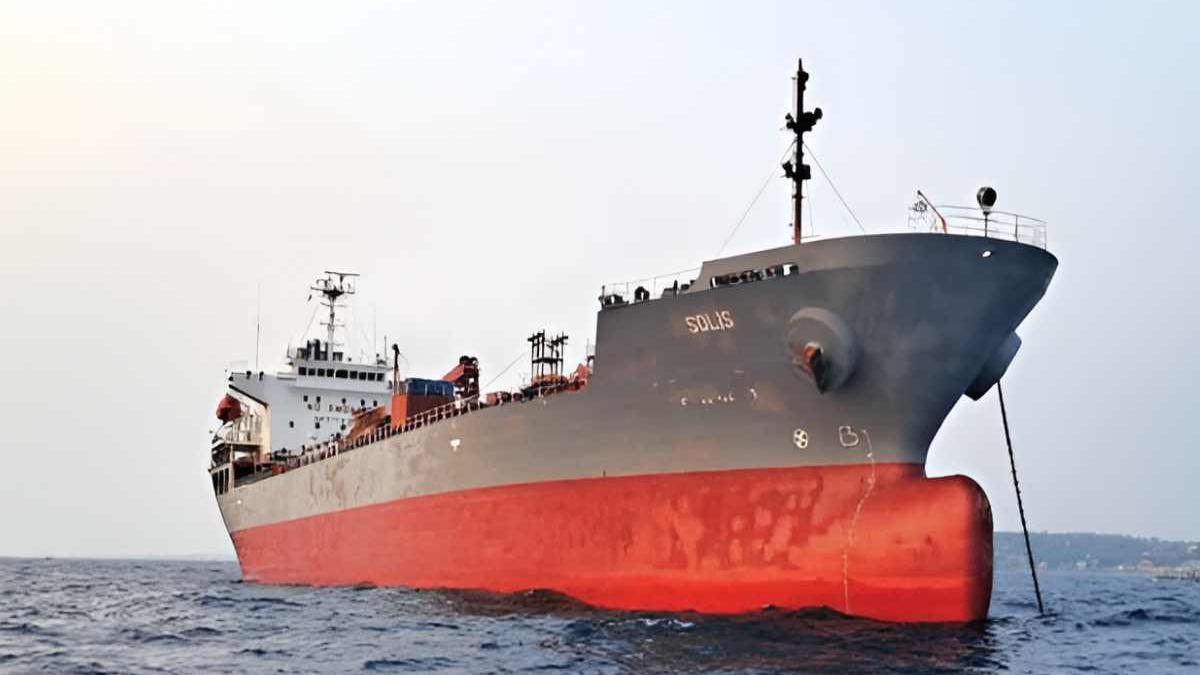 Vizhinjam fishing boat collision: Captain of Panama ship told not to leave India without permission