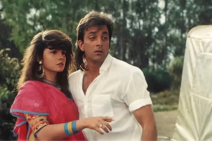sanjay dutt and pooja bhatt