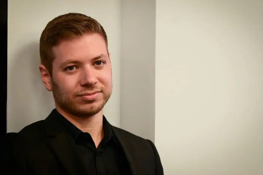 Yair.jpg