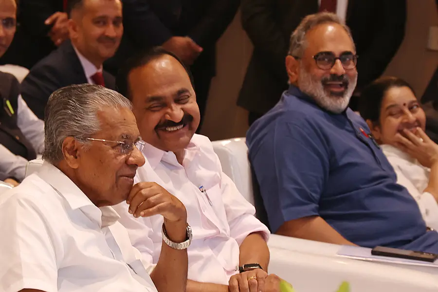 തീയതി കുറിച്ചു, ഇനി തിരഞ്ഞെടുപ്പ് യുദ്ധം; മുന്നണികൾ പോരടിച്ച അഞ്ച് വർഷം, ഫൈനലിലെ കഥയെന്താകും ?