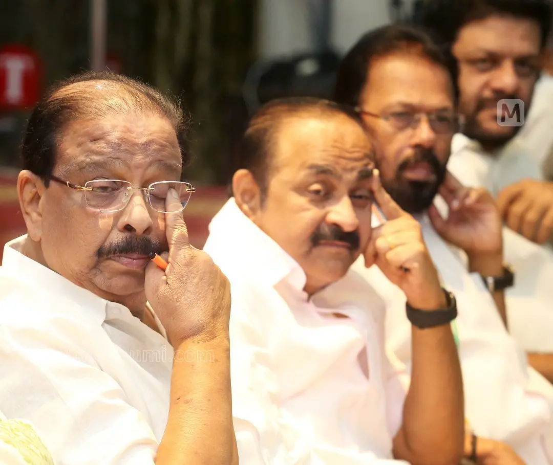 കെ.സുധാകരൻ, വി.ഡി സതീശൻ | ഫോട്ടോ: അഖിൽ ഇ.എസ്‌ / മാതൃഭൂമി