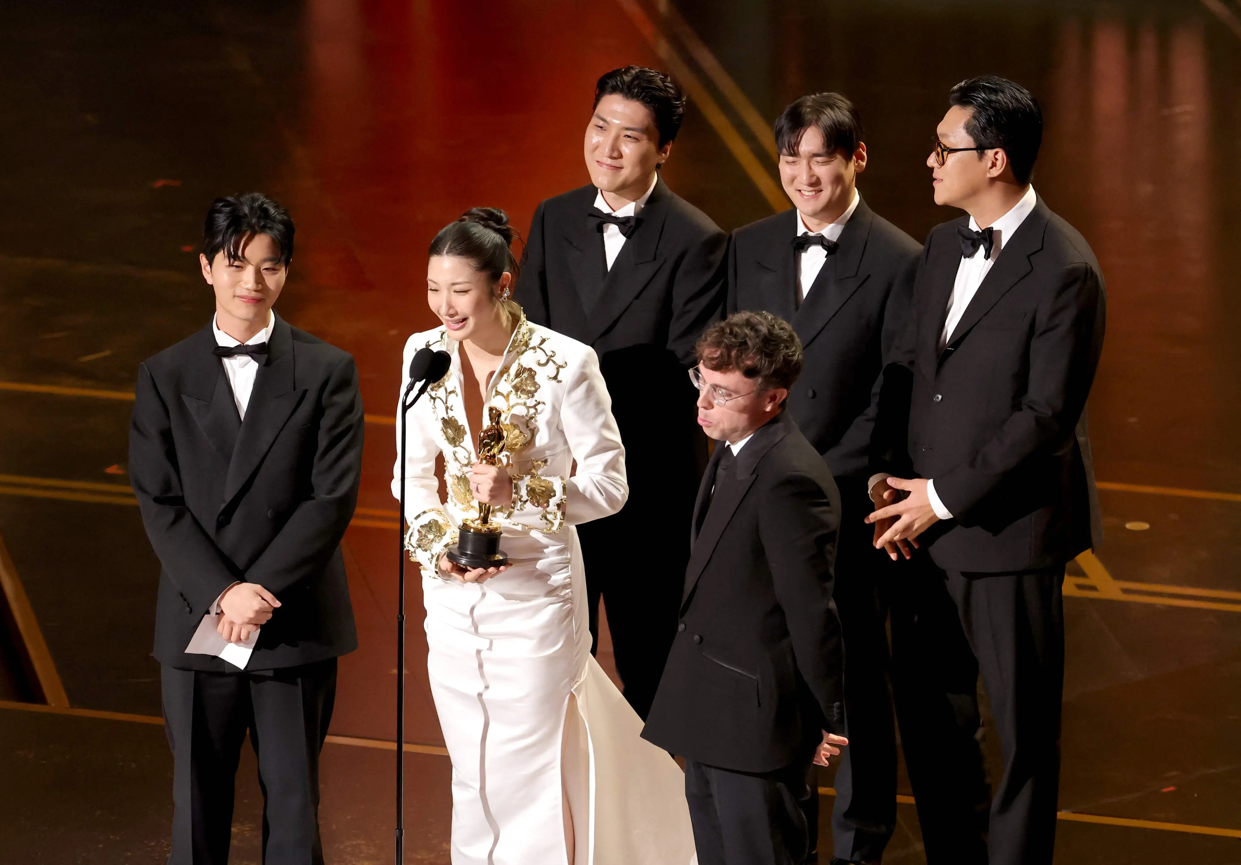KPop Demon Hunters' team at the Oscars | Photo: AFP