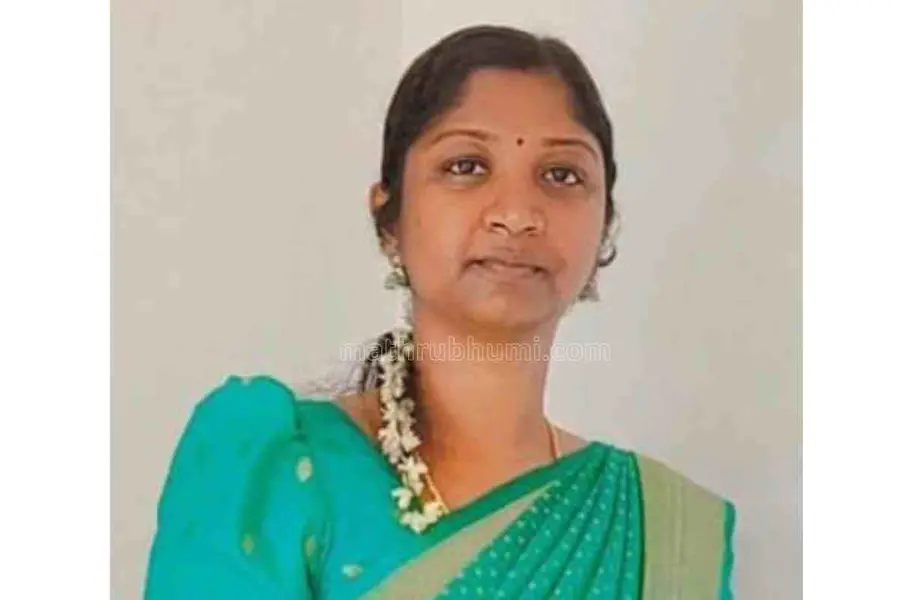നിലമ്പൂരിൽ ഭർതൃമാതാവ് മരുമകളെ വെട്ടിക്കൊന്നു