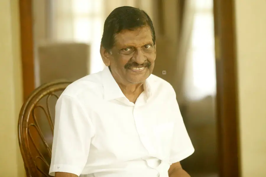 6 സർക്കാരുകളിൽ മന്ത്രി, ആദ്യം വഹിച്ചത് ആഭ്യന്തരം; തിരഞ്ഞെടുപ്പ് രാഷ്ട്രീയം അവസാനിപ്പിച്ച് PJ ജോസഫ്