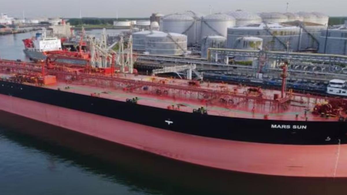 Russian oil diversion: Tankers bound for China make U-turn to India
