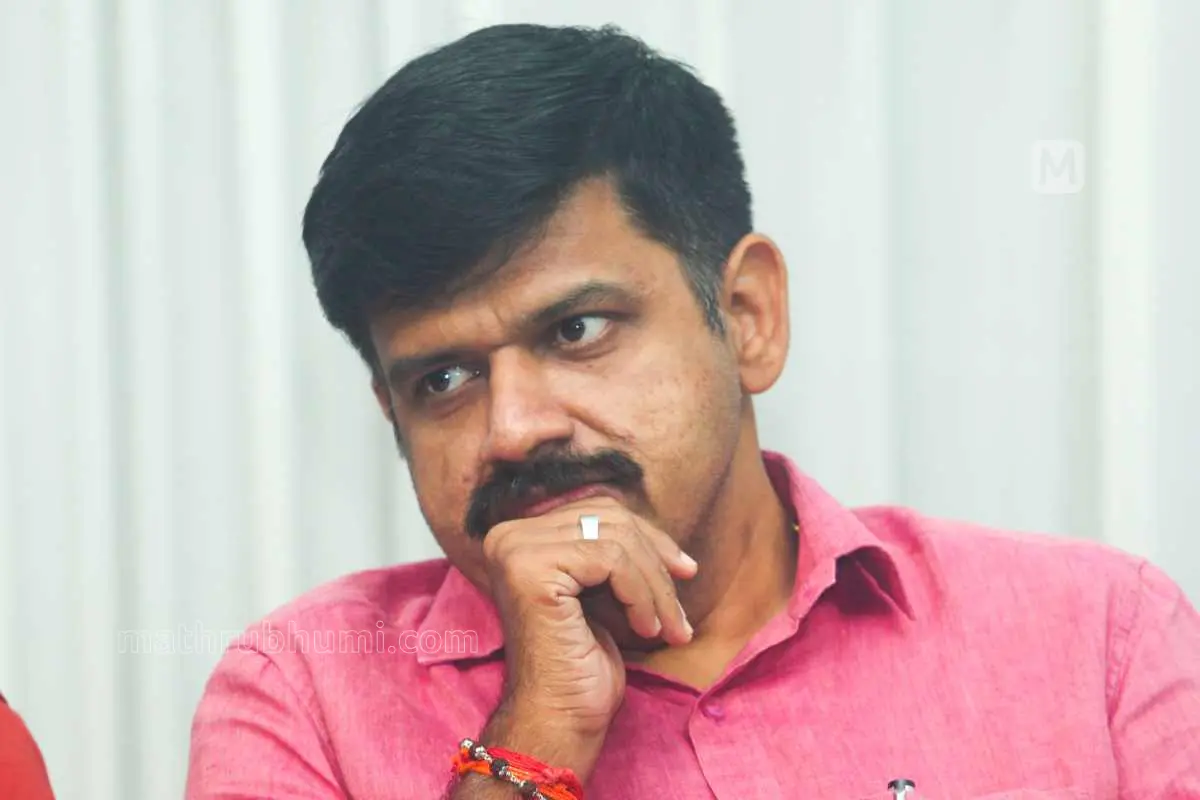 സന്ദീപ് വാര്യര് | ഫയല്ചിത്രം | ഫോട്ടോ: ഇ.എസ്. അഖില്/ മാതൃഭൂമി