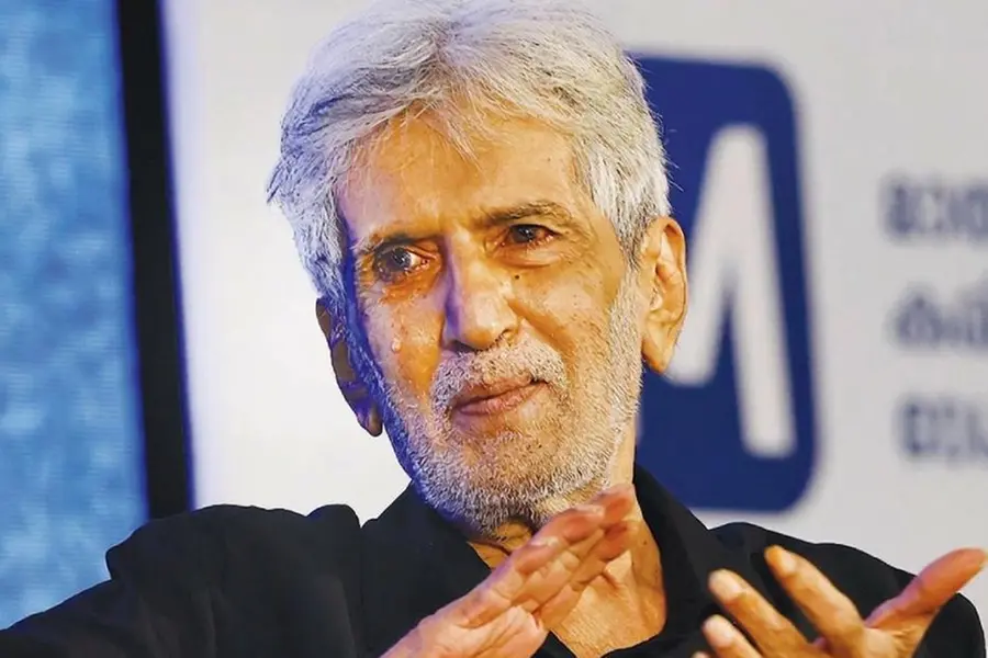 ഇന്നലെ രാത്രി ഉറങ്ങാൻ കഴിഞ്ഞില്ല; ഈ പുരസ്കാരം ആകാശത്തേക്കെറിഞ്ഞ പന്തുപോലെ എന്റെ കൈയിലെത്തി- മേതിൽ
