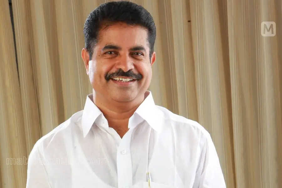 മത്സരത്തിനില്ലെന്ന FB പോസ്റ്റുമായി അടൂർ പ്രകാശ്; സുധാകരന് സീറ്റെന്ന് വാർത്ത വന്നതോടെ പിൻവലിച്ചു