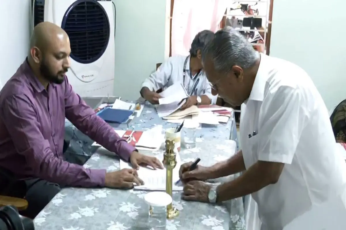 CM Pinarayi Vijayan files nomination from Dharmadam constituency ahead of Kerala polls (Screengrab: ANI)