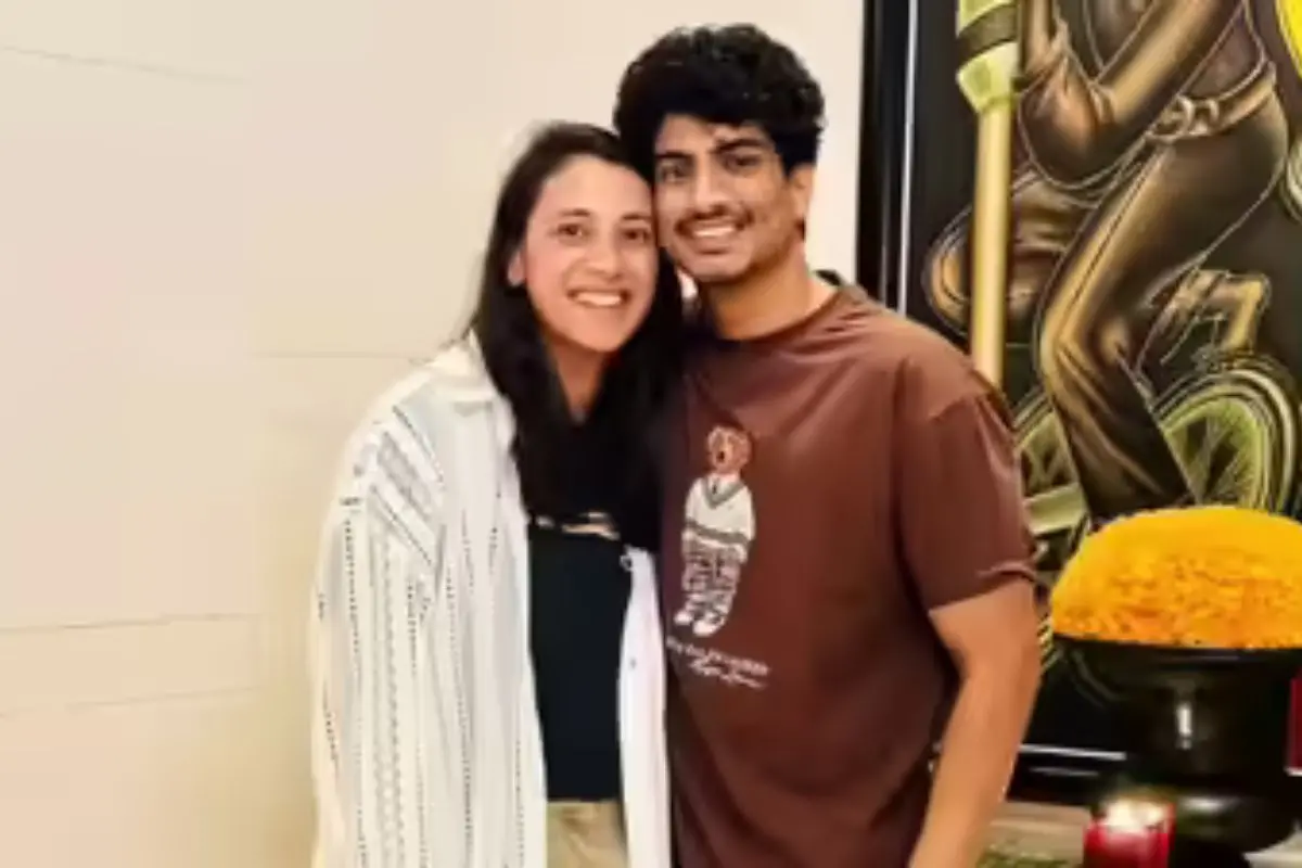 An old photo of Smriti Mandhana and Palaash Muchhal. (Credit: X)