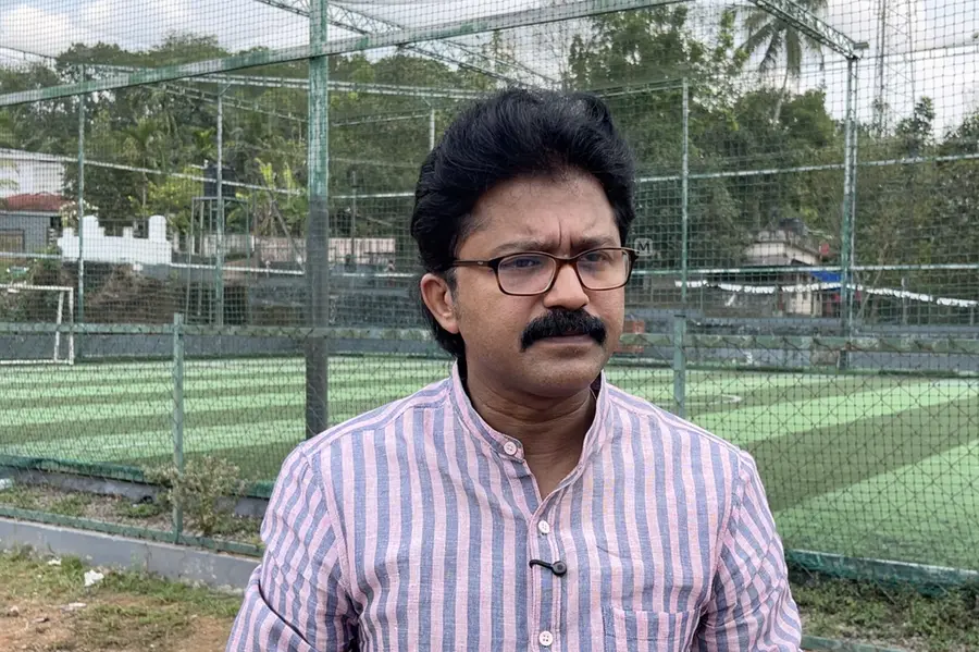 'എന്നെമാത്രം സൈഡ്ലൈൻ ചെയ്യുന്നത് ശരിയല്ല'; പെരുമ്പാവൂരിൽ ഉറച്ച വിശ്വാസവുമായി എൽദോസ് കുന്നപ്പിള്ളി