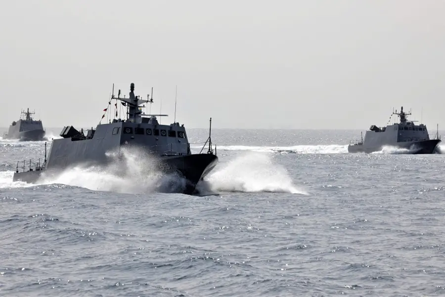 China activity near Taiwan: 2 aircraft and 8 vessels detected around territory