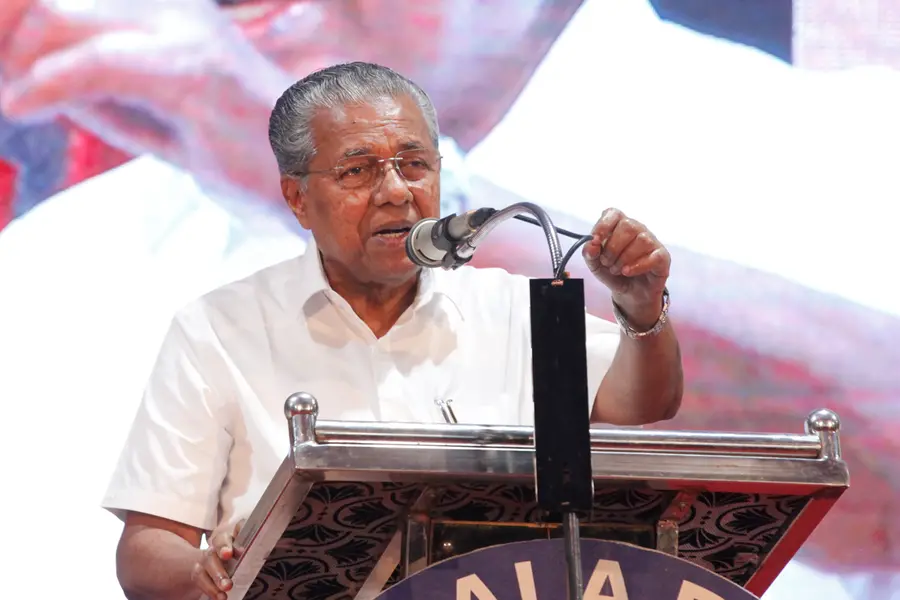 വർഗവഞ്ചകരെ മാതൃകയാക്കി മറ്റുള്ളവർ പോകില്ല, അവഗണിക്കുന്നതായി സുധാകരൻ തെറ്റിദ്ധരിച്ചു- മുഖ്യമന്ത്രി
