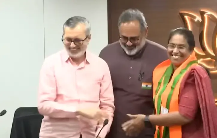 Smitha Sundaresan joins the party in the presence of BJP state president Rajeev Chandrasekar and the party's state in-charge Prakash Javadekar