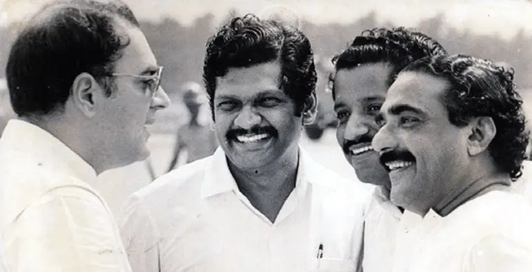 കേരളത്തിലെത്തിയ രാജീവ് ഗാന്ധിയെ കെ.എം. മാണിക്കും ടി.എം. ജേക്കബിനുമൊപ്പം സ്വീകരിക്കുന്ന യുവാവായ പി.ജെ. ജോസഫ് ( ഫയൽചിത്രം)