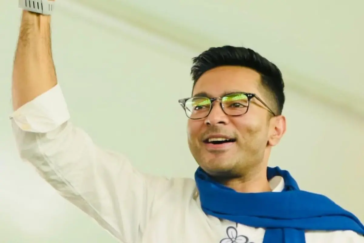 Abhishek Banerjee addresses a rally in South 24 Parganas, where his sharp remarks on BJP's campaign style sparked controversy. Photo: Instagram@AITMC
