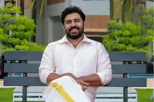 പൊളി നിവിന്‍ പോളി