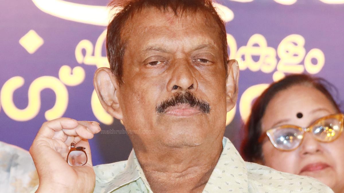 നടനും സംവിധായകനുമായ ഇ.എ. രാജേന്ദ്രൻ അന്തരിച്ചു | Actor and Director E.A ...