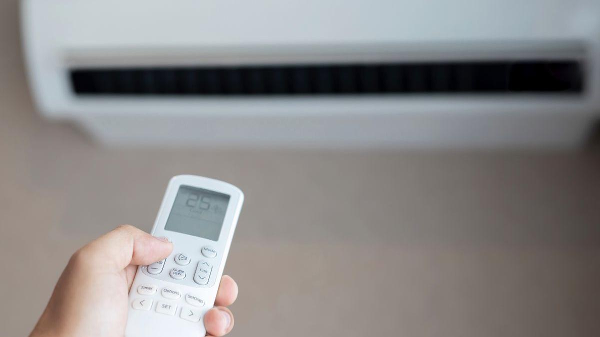 Best budget-friendly AC deals for summer: Top picks from Voltas, Hitachi, Lloyd