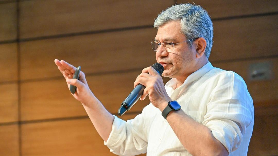 Children’s social media exposure big concern, need balanced regulation: Vaishnaw