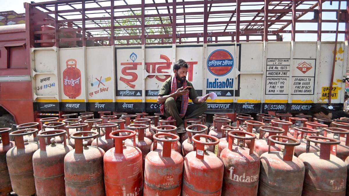 People giving up LPG connections in India: What’s driving trend?