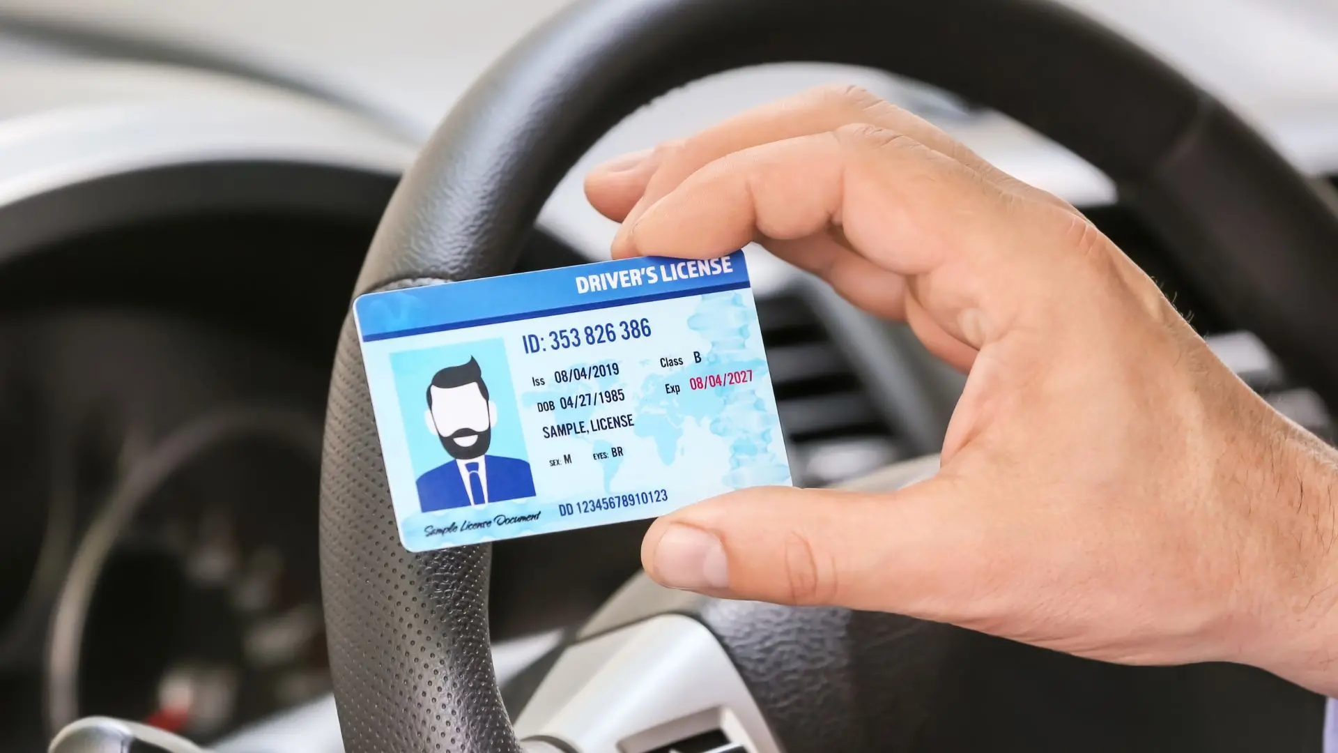 Representational image of driving licence | Photo: Canva