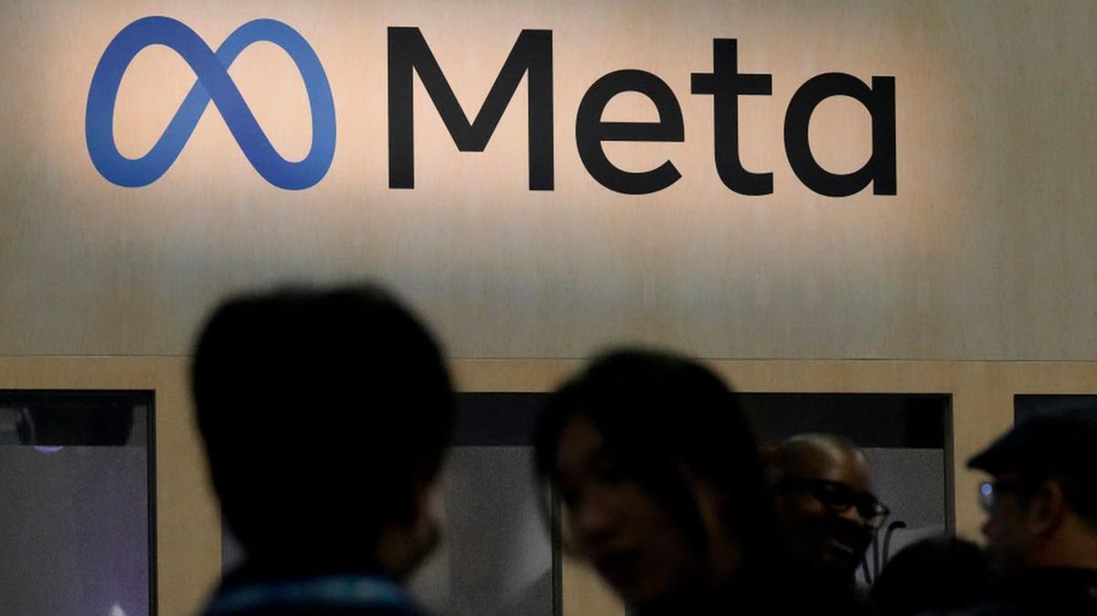Meta market cap plunges by $310 billion amid legal risks and AI spending