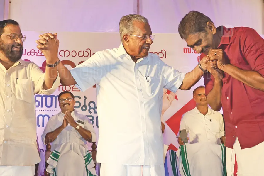 kadakampally-surendran-pinarayi-vijayan-sudheer-karamana