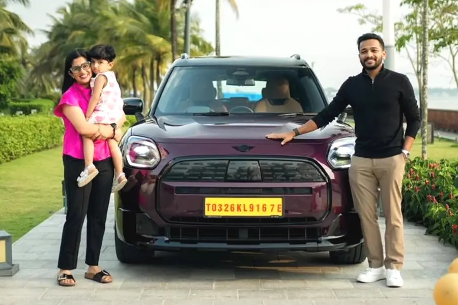 ഈ നിറത്തിൽ ഇന്ത്യയിൽ ഇത് ഒന്ന് മാത്രം; മിനി കൺട്രിമാൻ ഇ സ്വന്തമാക്കി നടൻ ബേസിൽ ജോസഫ്