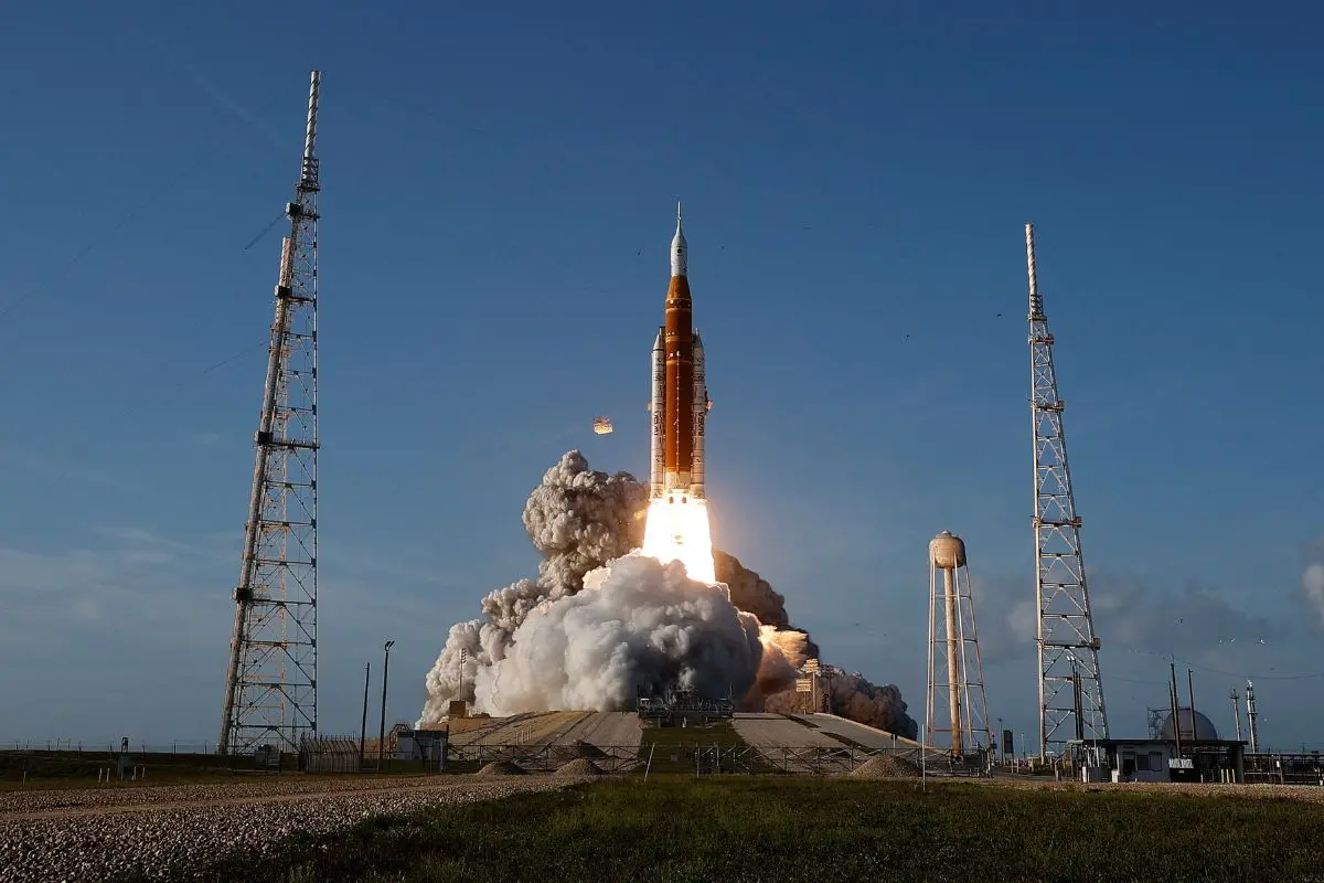 NASA's 322-foot-tall Artemis II Space Launch System rocket and Orion spacecraft lifts off from Launch Complex 39B at Kennedy Space Center on April 01 (Photo: AP)
