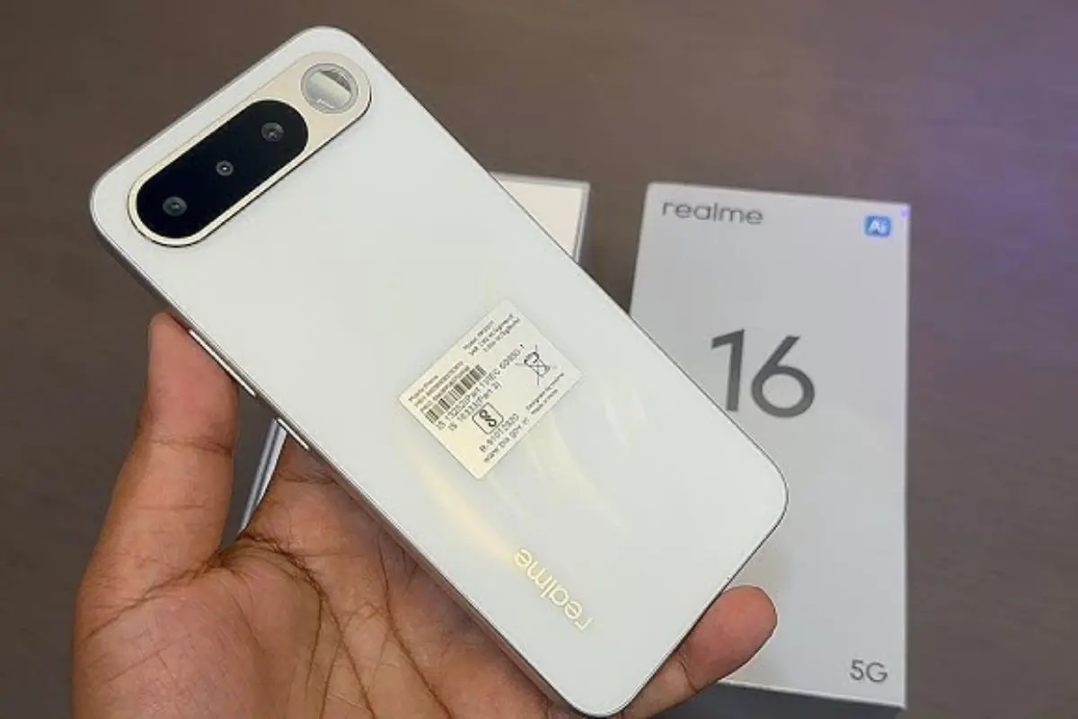 The newly launched Realme 16 5G. (Photo: X)