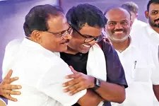അബ്ദുറഹിമാൻ രണ്ടത്താണിയെത്തി; പി.എം.എ. സമീറിന് പിന്തുണ