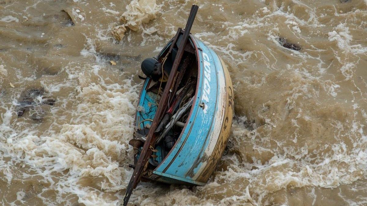 Over 80 migrants are missing from a boat that capsized after leaving Libya: UN