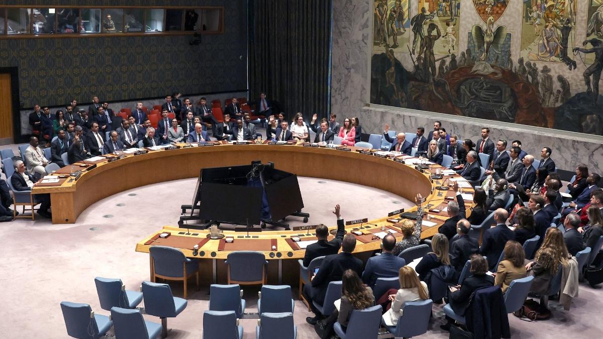 Double veto: Russia, China block US-backed UN resolution to reopen Strait of Hormuz