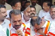 'എന്റെ കല്ലേലി അപ്പൂപ്പനാണേ സത്യം,എനിക്കെതിരെ അത്തരമൊരു കേസില്ല';പൊട്ടിക്കരഞ്ഞ് അടൂരിലെ UDFസ്ഥാനാർഥി