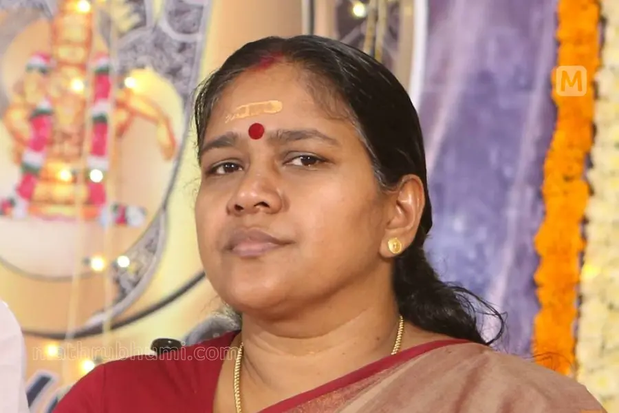 'തിരക്കഥ തയ്യാറാക്കി വേട്ടയാടുന്നു'; പാലക്കാട്ടെ വോട്ടിന് പണം ആരോപണത്തിൽ ശോഭ സുരേന്ദ്രൻ